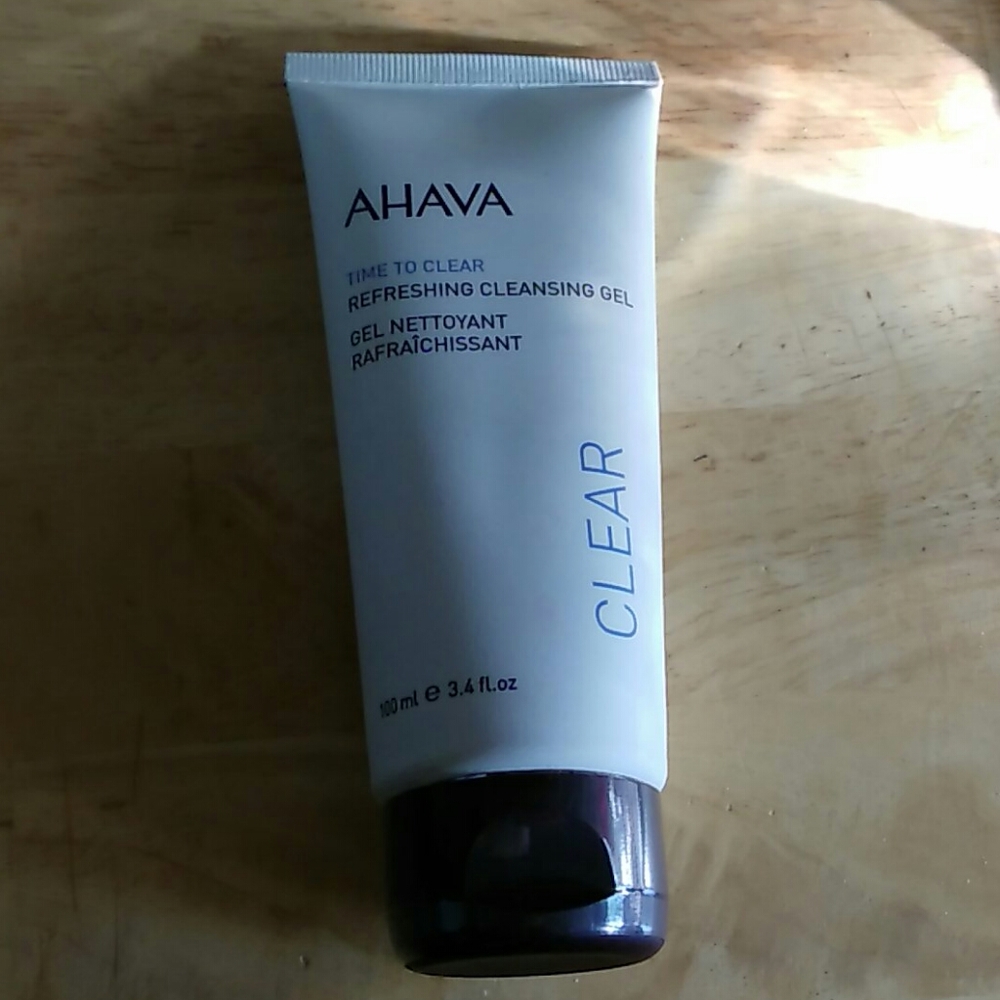 NWOT  AHAVA Refreshing Cleansing Gel